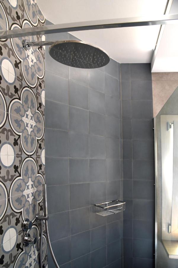 Li Frati Suite Lecce Bagian luar foto