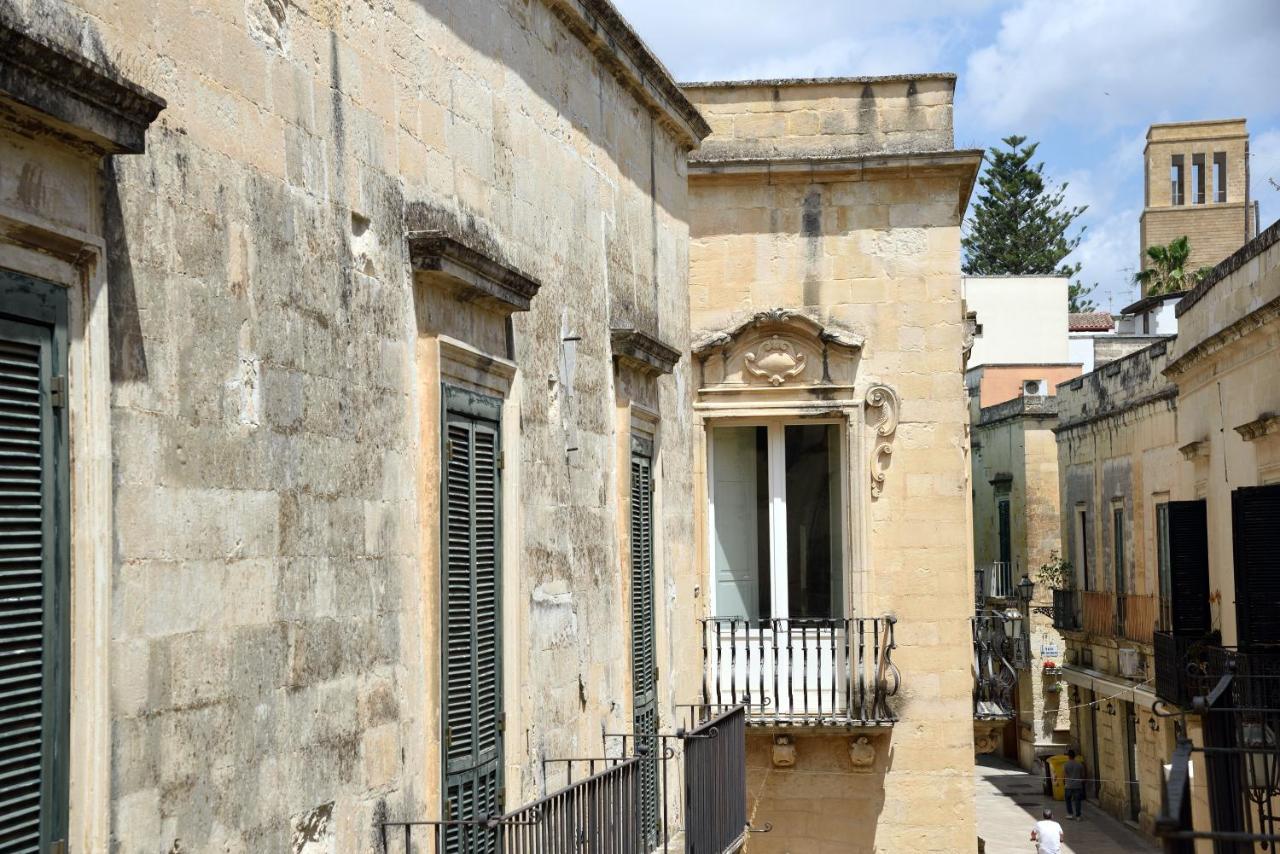 Li Frati Suite Lecce Bagian luar foto