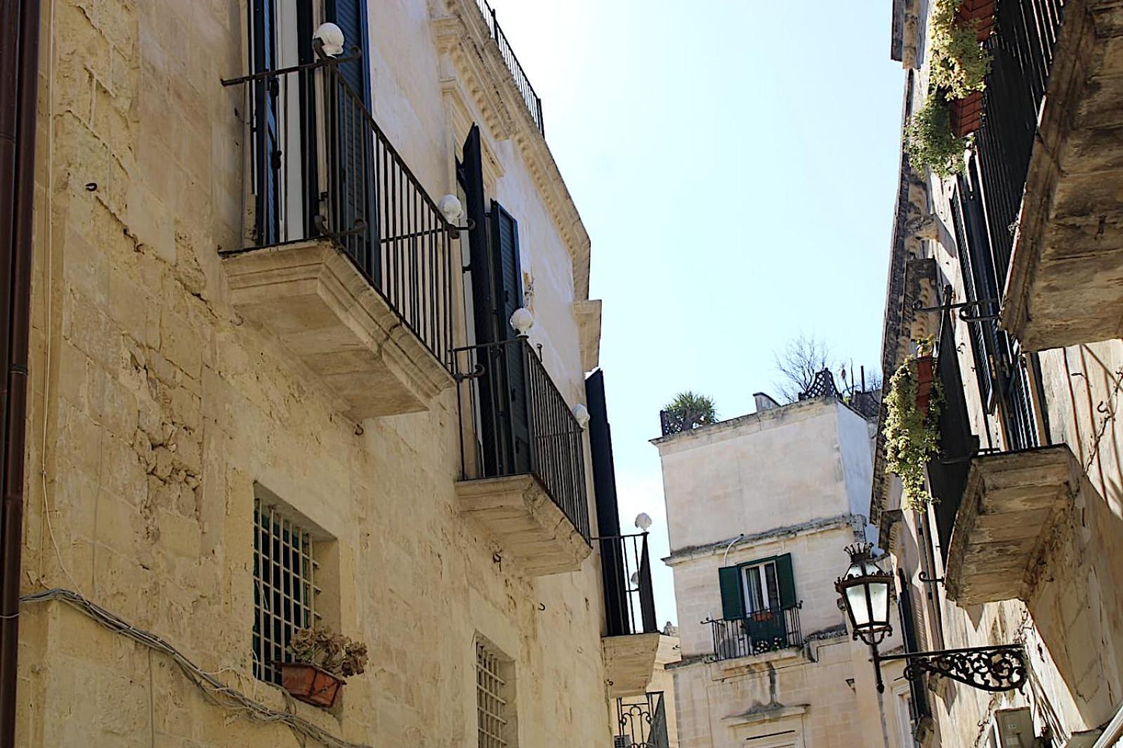 Li Frati Suite Lecce Bagian luar foto